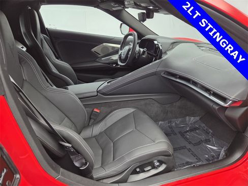 Used 2024 Chevrolet Corvette Stingray Preferred Cpe w/ 2LT image 15