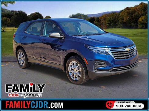 Used 2022 Chevrolet Equinox LS image 1