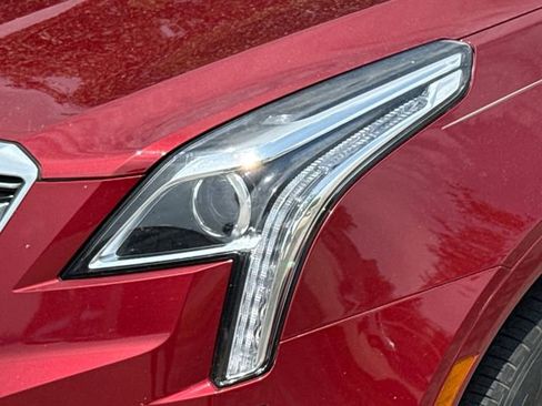 Used 2019 Cadillac XT5 Luxury FWD image 4