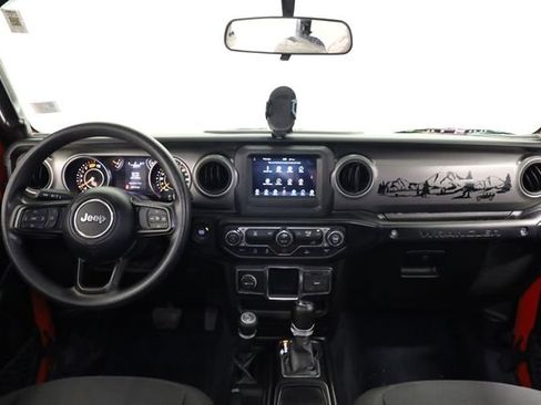 Used 2022 Jeep Wrangler Unlimited Sport AWD/4WD image 16