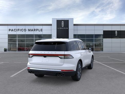 New 2026 Lincoln Aviator AWD image 8