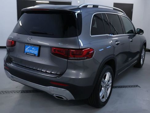 Used 2020 Mercedes-Benz GLB 250 4MATIC image 7
