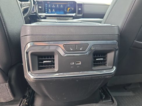 Used 2024 Chevrolet Silverado 1500 LTZ w/ LTZ Premium Package AWD/4WD image 12
