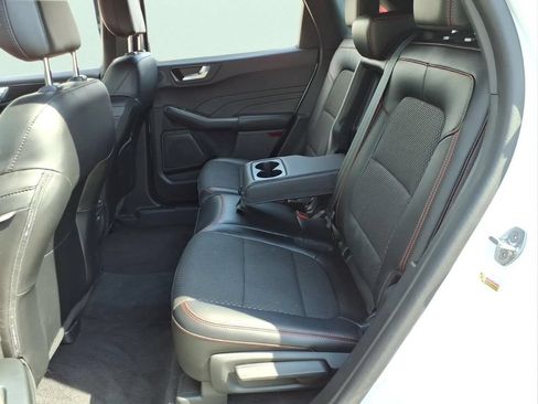 Used 2023 Ford Escape ST-Line Select w/ Tech Pack #2 AWD/4WD image 14