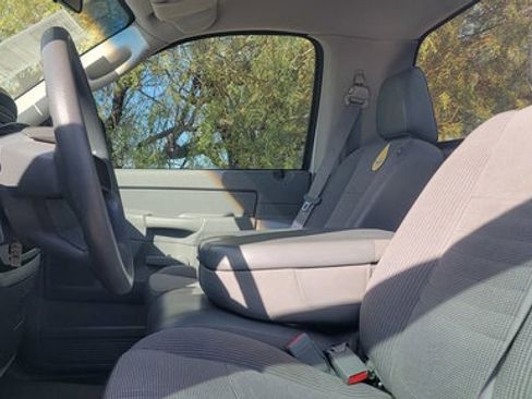 Used 2007 Dodge Ram 1500 Truck ST image 11