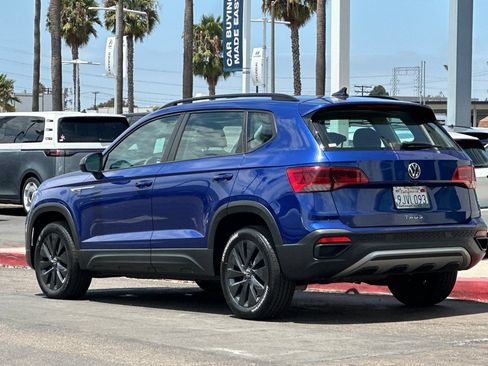 Used 2023 Volkswagen Taos S FWD image 6