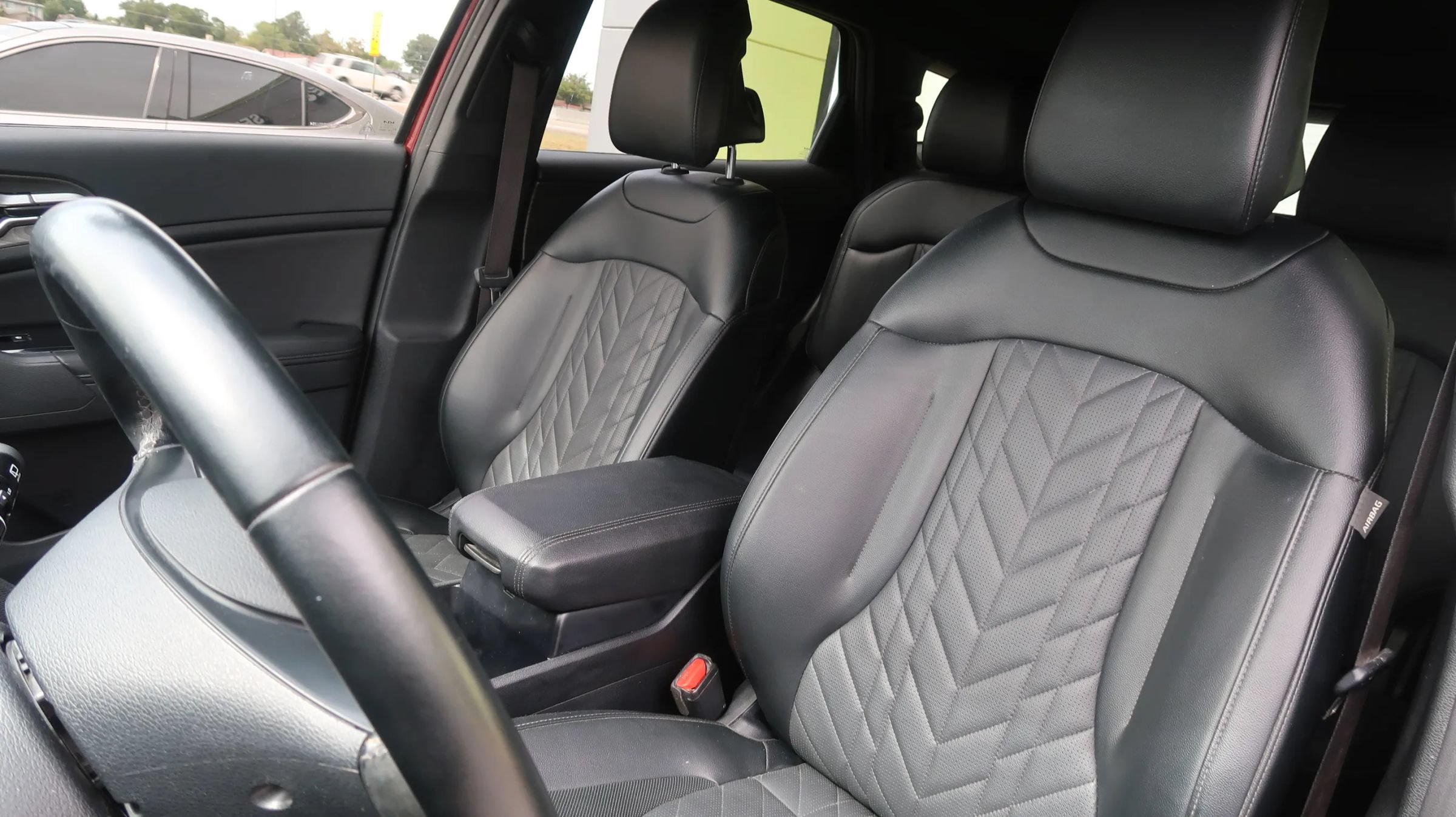 Used 2025 Kia Sportage X-Line w/ Premium Package AWD/4WD image 18
