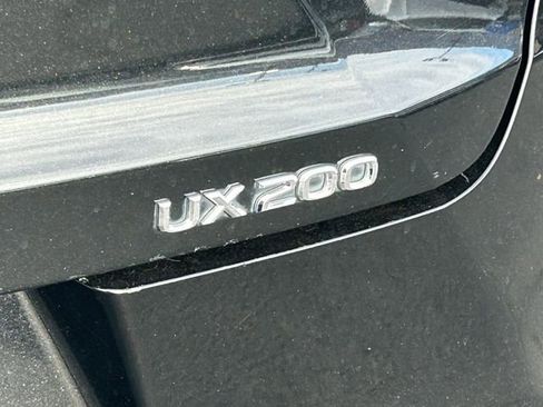 Used 2019 Lexus UX 200 w/ Accessory Package 2 FWD image 7