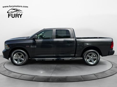 Used 2016 RAM 1500 Express AWD/4WD image 6