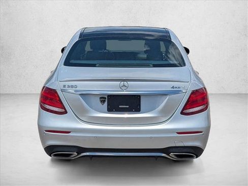 Used 2020 Mercedes-Benz E 350 4MATIC Sedan image 6
