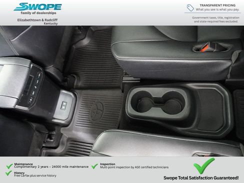 Used 2021 Toyota Highlander XLE AWD/4WD image 28