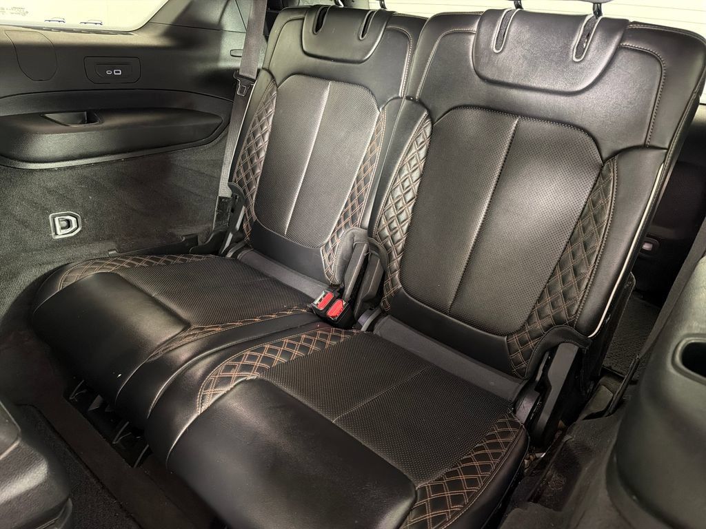 Used 2021 Jeep Grand Cherokee L Summit w/ Luxury Tech Group V AWD/4WD image 21