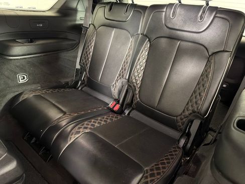 Used 2021 Jeep Grand Cherokee L Summit w/ Luxury Tech Group V AWD/4WD image 21