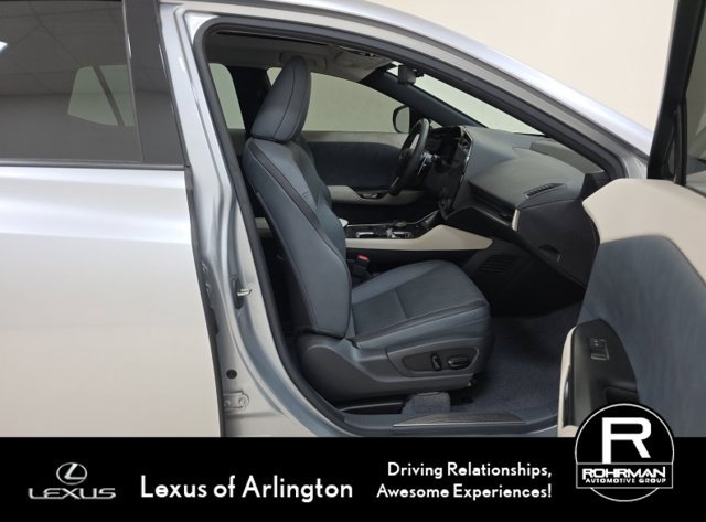 Used 2023 Lexus RZ 450e Premium w/ Technology Package AWD/4WD image 11