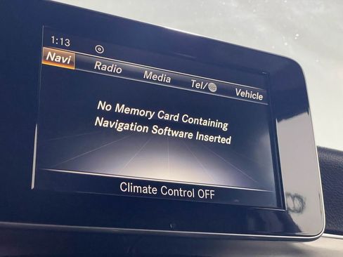 Used 2019 Mercedes-Benz GLC 300 4MATIC w/ AMG Line image 22