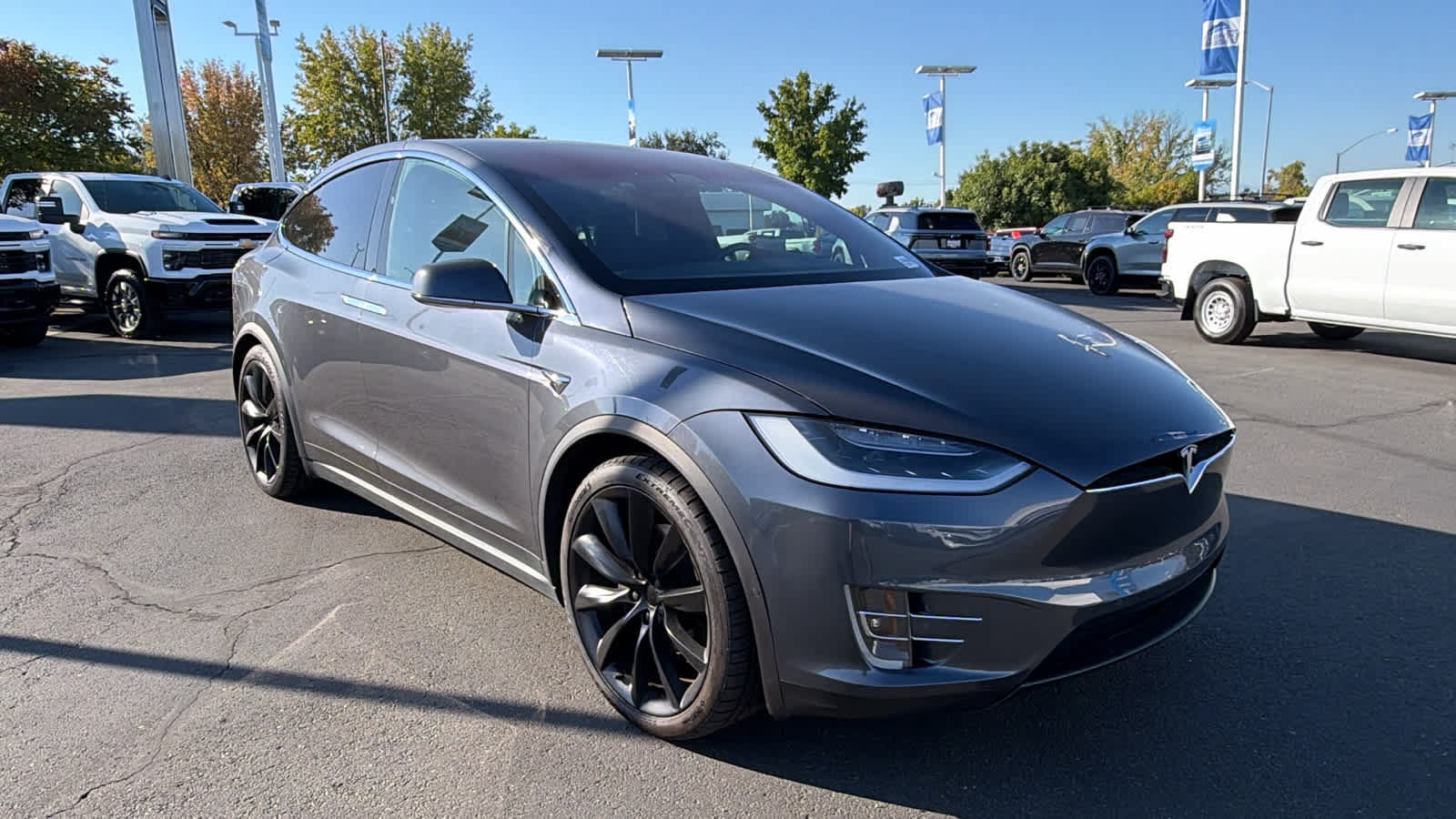 Used 2019 Tesla Model X 75D AWD/4WD image 3