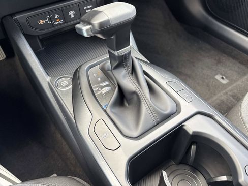 New 2025 Kia K4 LX image 27