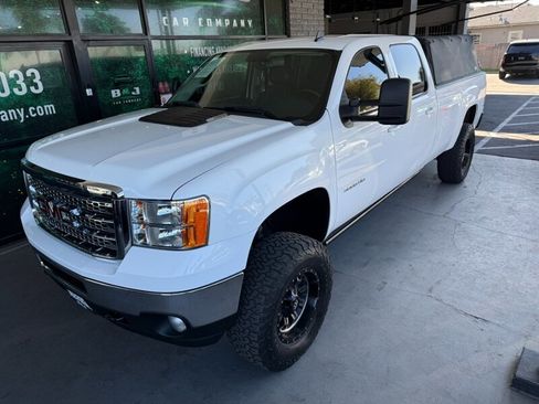 Used 2013 GMC Sierra 3500 SLT w/ SLT Convenience Package image 2