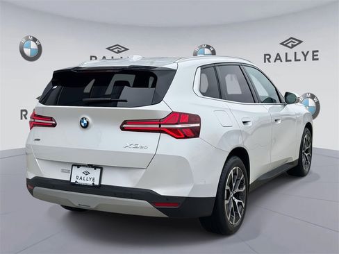 Certified 2025 BMW X3 xDrive30i image 4