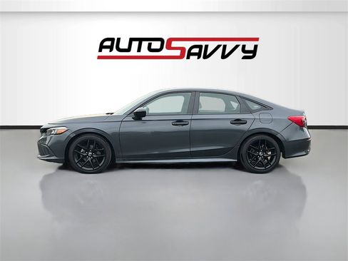 Used 2023 Honda Civic Sport image 4