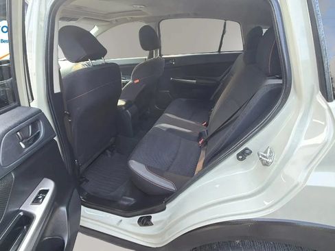 Used 2016 Subaru Crosstrek 2.0i Premium w/ Moonroof Package AWD/4WD image 9