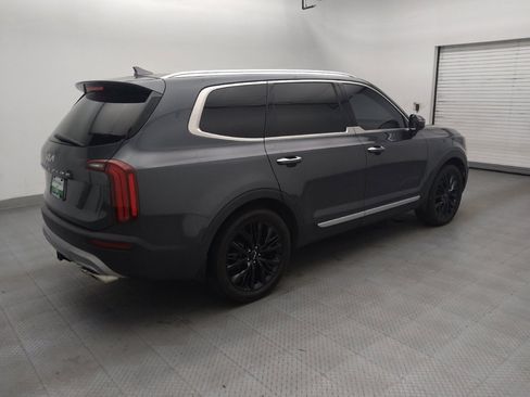 Used 2022 Kia Telluride SX w/ Towing Package FWD image 10