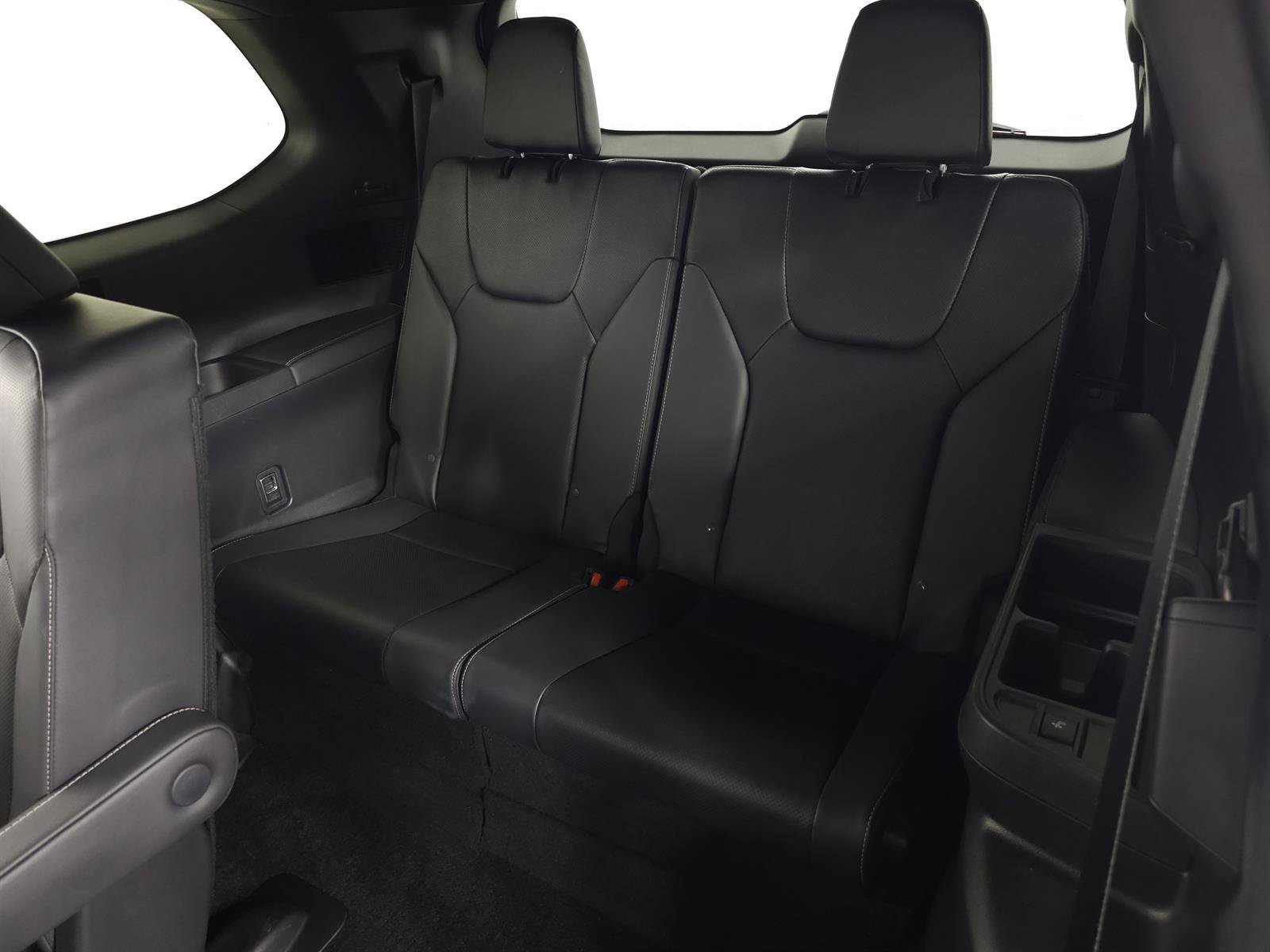 Used 2025 Lexus TX 500h AWD w/ Technology Package image 36