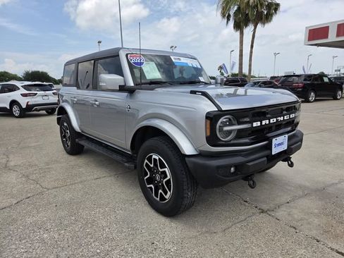 Used 2022 Ford Bronco Outer Banks AWD/4WD image 19