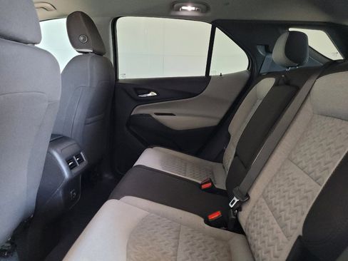 Used 2023 Chevrolet Equinox LS w/ LS Convenience Package FWD image 18