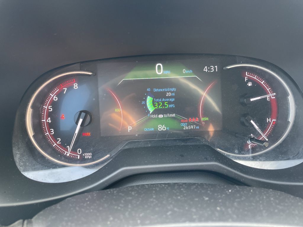 Certified 2025 Toyota RAV4 XLE AWD/4WD image 17