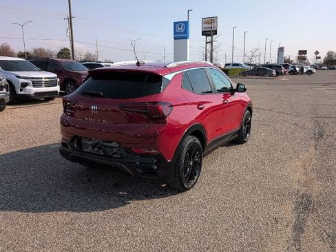 Used 2026 Buick Encore GX Sport Touring w/ Comfort Package FWD image 18
