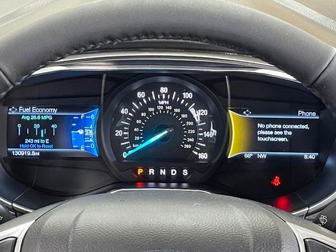 Used 2017 Ford Fusion SE w/ Fusion SE Technology Package image 22