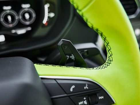 Used 2022 Lamborghini Urus AWD/4WD image 62