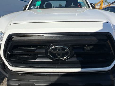 Used 2022 Toyota Tacoma SR RWD image 12