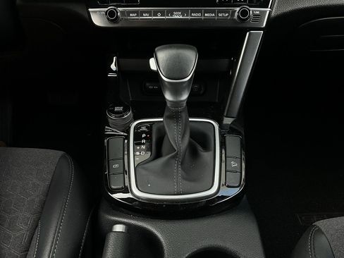 Used 2025 Kia Seltos S image 22