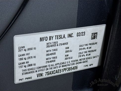 Used 2023 Tesla Model X Base image 40