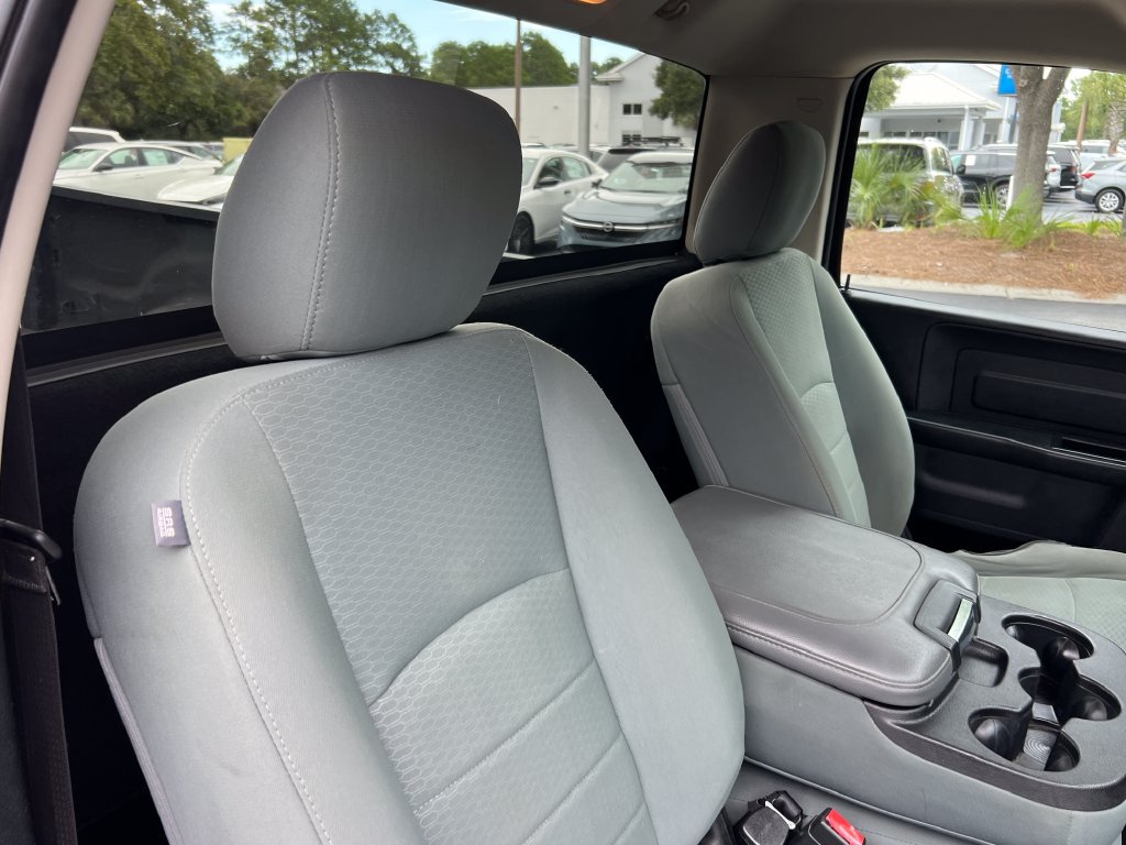 Used 2018 RAM 1500 Express RWD image 14