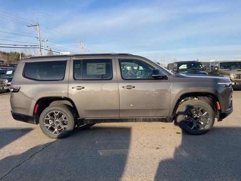 New 2026 Jeep Grand Wagoneer Limited image 8