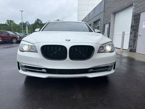 Used 2015 BMW 740i RWD image 2