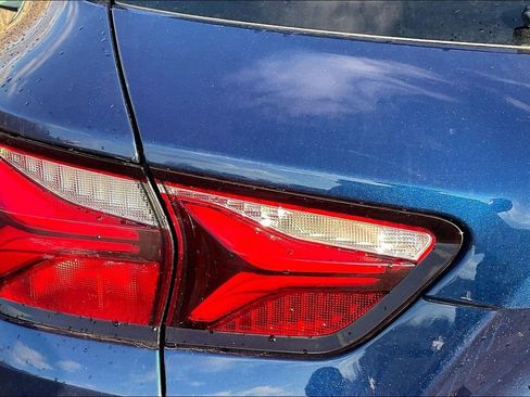 Used 2022 Chevrolet Blazer LT image 26