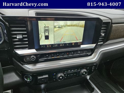 Used 2025 Chevrolet Silverado 1500 High Country image 9
