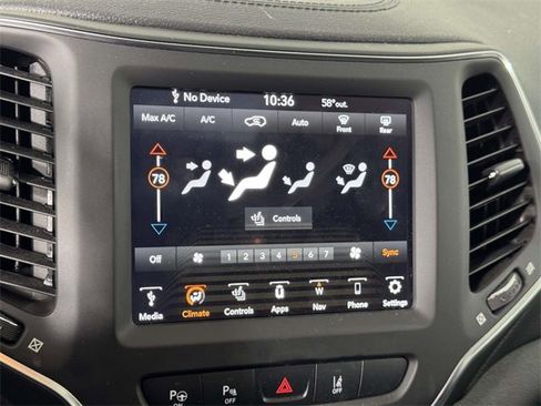 Used 2023 Jeep Cherokee Altitude Lux w/ Lux Elite Package image 28