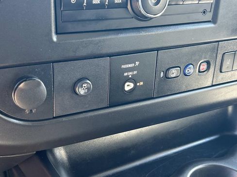 Used 2020 Chevrolet Express 2500 w/ Safety Package RWD image 26