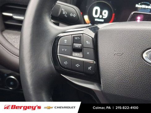 Used 2025 Ford Explorer Platinum w/ LUX Leather Package AWD/4WD image 27