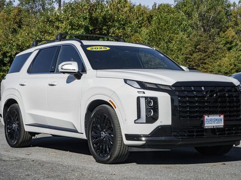 Used 2025 Hyundai Palisade Calligraphy image 1
