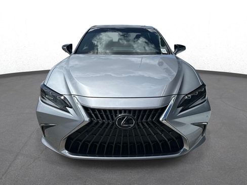 Used 2024 Lexus ES 350 Ultra Luxury w/ Accessory Package (Z2) FWD image 8