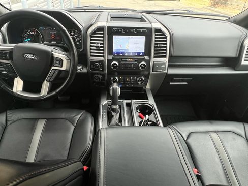 Used 2019 Ford F150 Platinum w/ Equipment Group 701A Luxury image 18