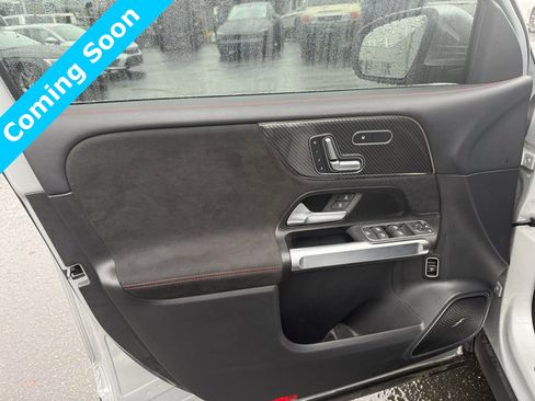 Used 2024 Mercedes-Benz GLB 35 AMG 4MATIC image 12