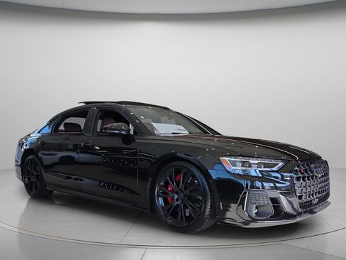 New 2026 Audi S8 image 3