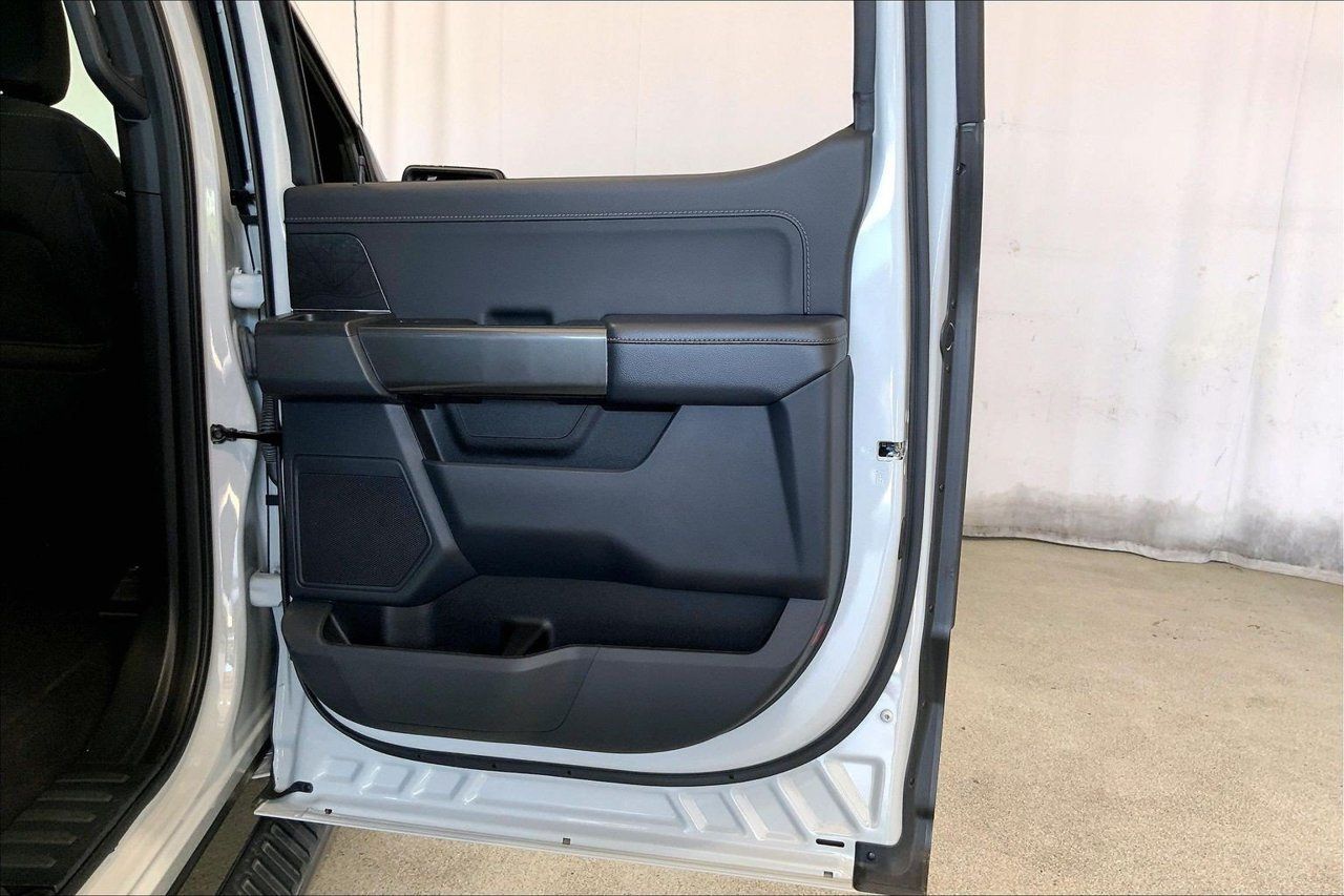Used 2023 Ford F150 XLT w/ Equipment Group 302A High RWD image 23